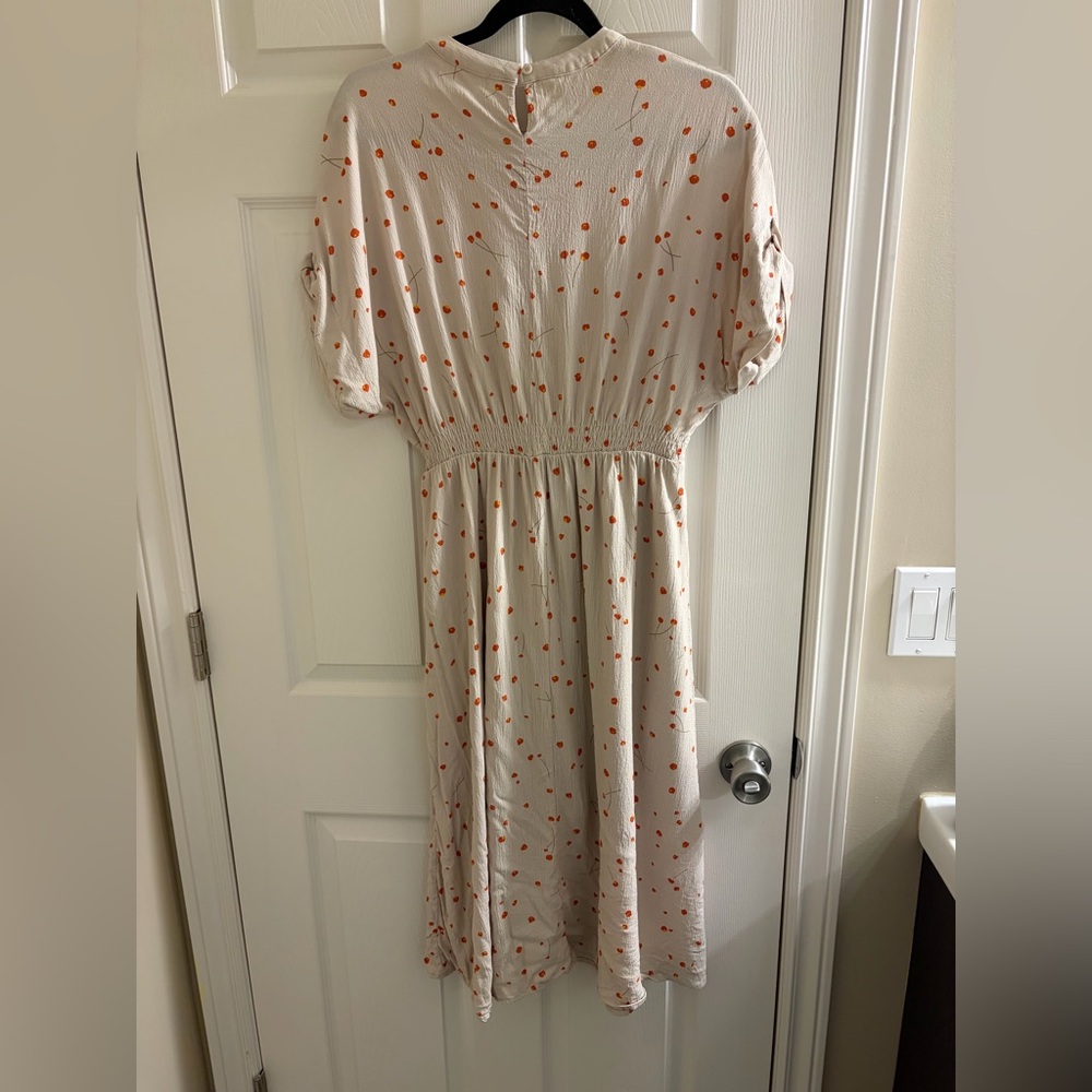 Medium Oak & Fort Dress - Picture 3 of 7
